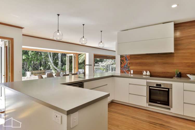 215 Konini Road Titirangi_9
