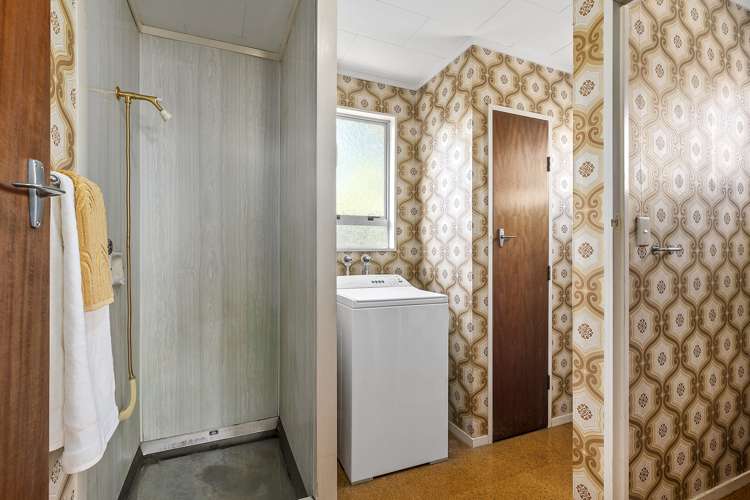 146 Main Road Tawa_20