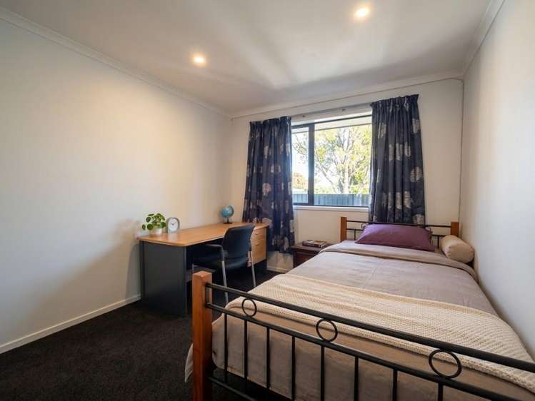  A/186 Seaview Road Westown_9