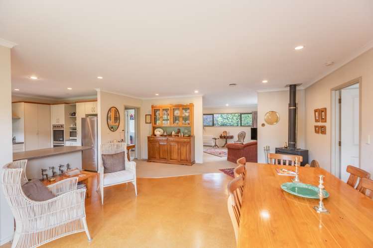 2 Petersen Place Waipukurau and Surrounds_8