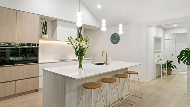24 Orawahi Road Glenbrook Beach_25