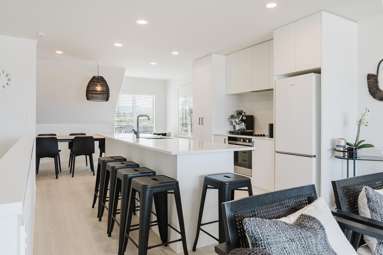 13/414A Ocean Road_4