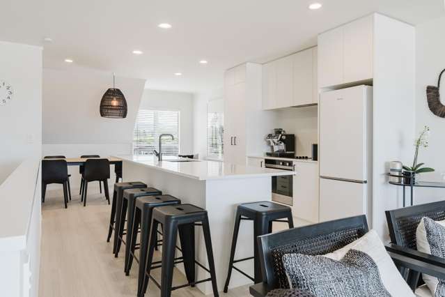 13/414A Ocean Road Whangamata_4