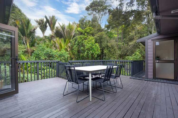164 Woodlands Park Road Titirangi_5