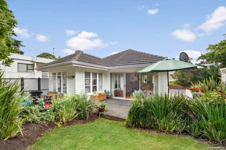 1/27 Gazelle Avenue Beach Haven_14