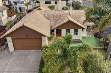 70 Mt Lebanon Crescent_1