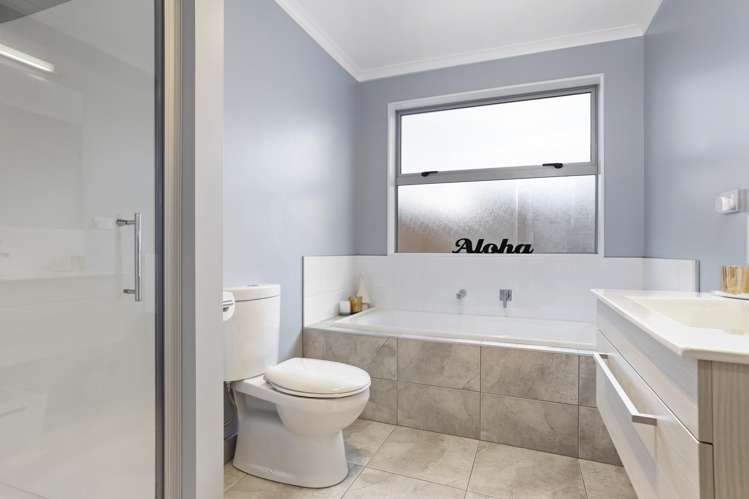 2 Station Street Hobsonville_13