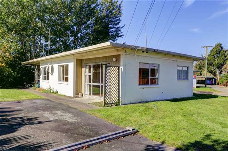 53 Barrie Crescent Silverdale_18