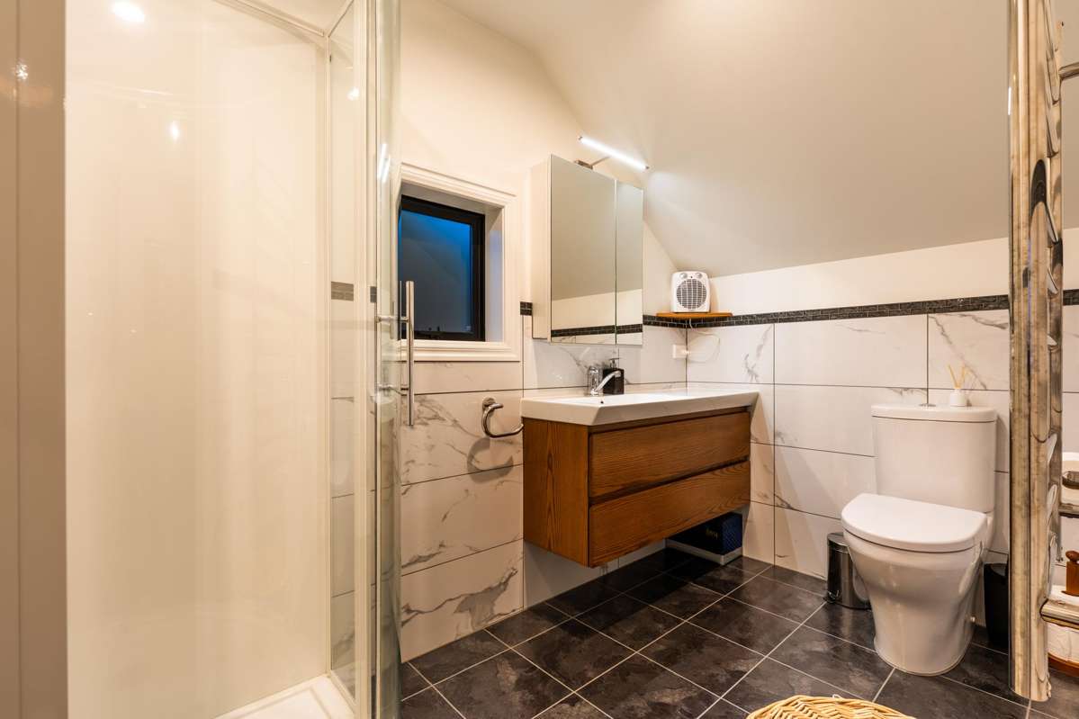 15a Kitchener Square_4
