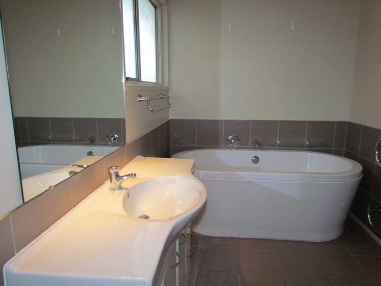 3/36 Exmouth Road Northcote_8