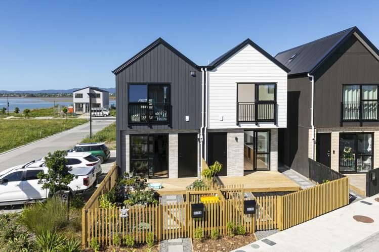 2/18 Scott Road Hobsonville_15