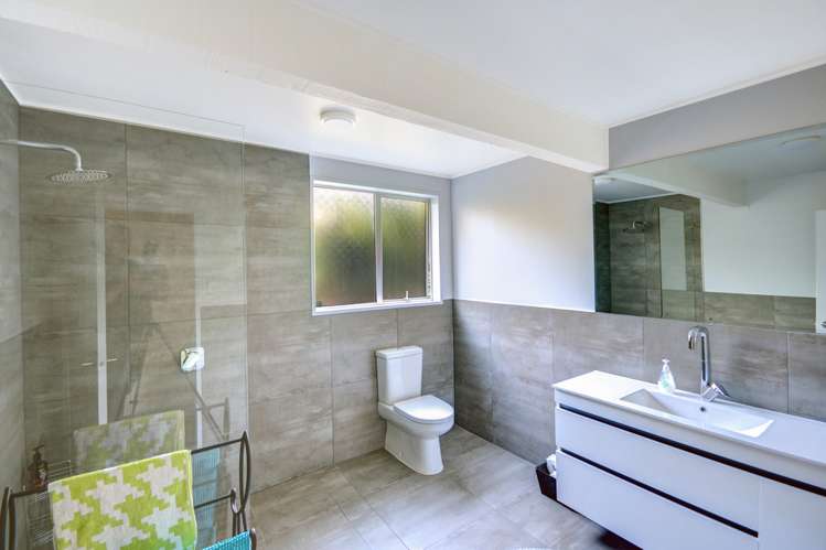 20 Ellesmere Street Ravensbourne_14