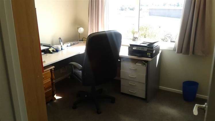 10 Norfolk Place Stoke_7