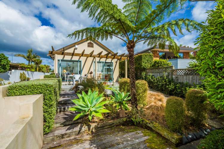 1/44 Seaview Road Castor Bay_37