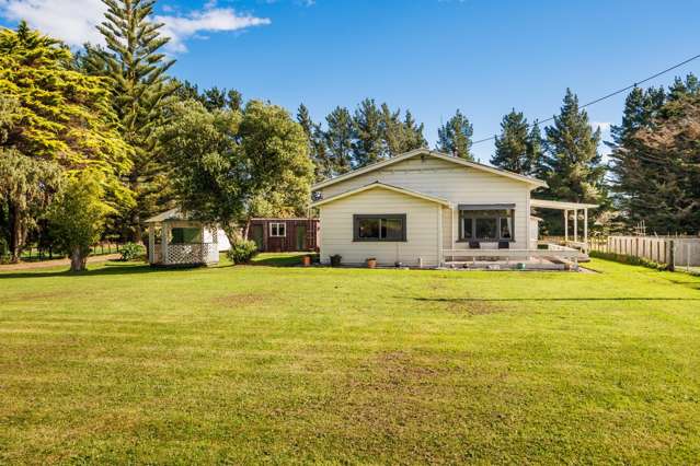 Enjoy the good life in Pohangina!