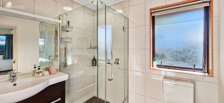 32 Grey Street Feilding_7