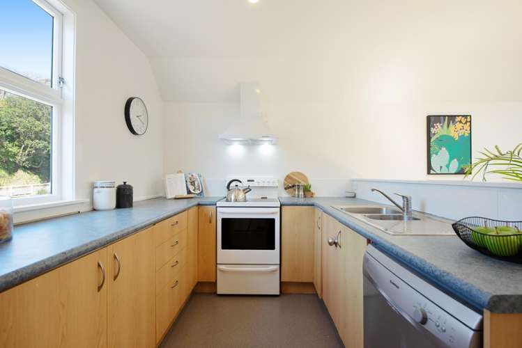 168a Sydney Street West_4