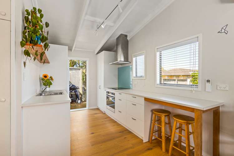 3a Hikurangi Street Te Atatu Peninsula_8