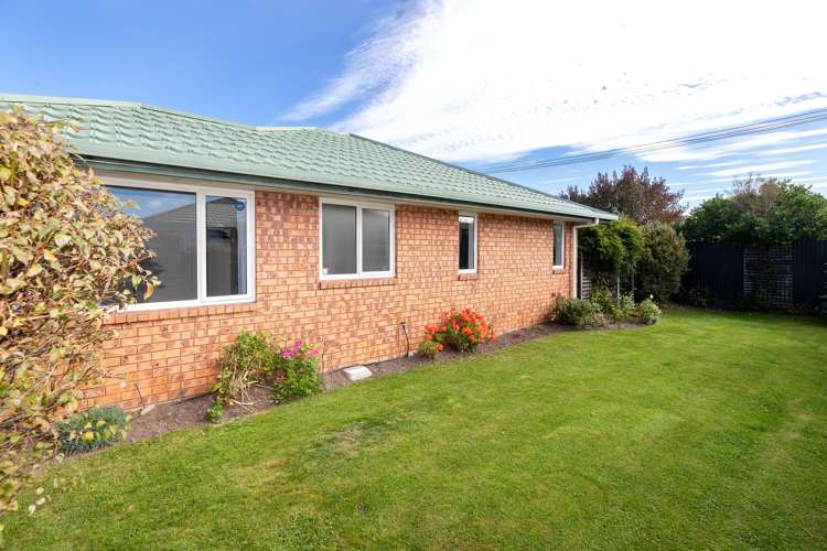 1/74 Racecourse Road Sockburn_24