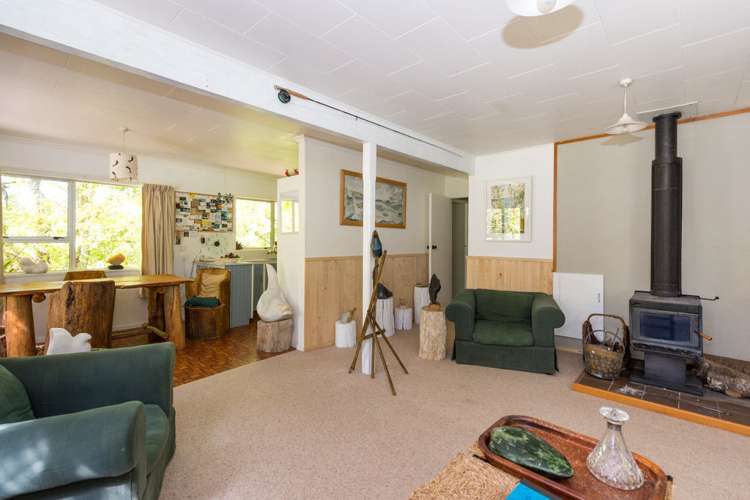 1028 Waiwhero Road Ngatimoti_9