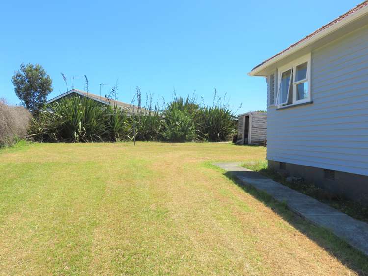 82-82A Gordon Street Dargaville_20