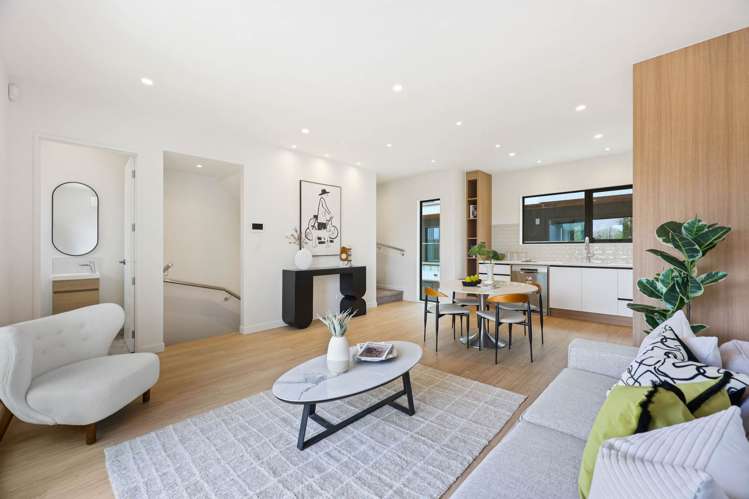 10-17/4 Springbank Lane Te Atatu Peninsula_6