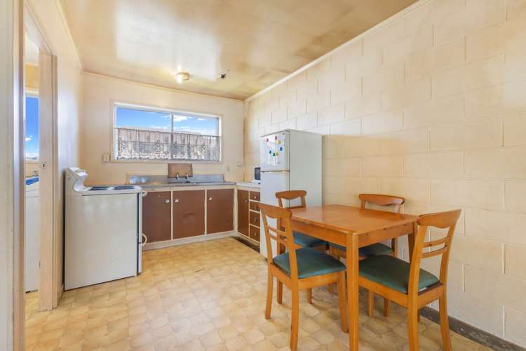 1/90 Puhinui Road Papatoetoe_4