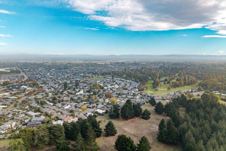 5 Reka Street Parklands_28