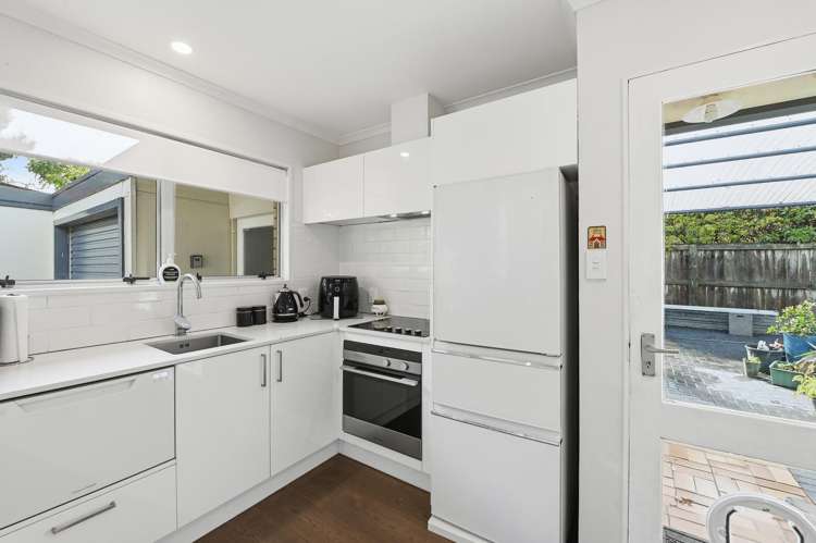 53B High Street Glenholme_8