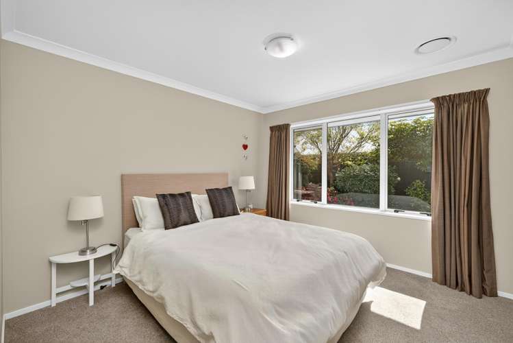 8 Avon Gate Russley_20