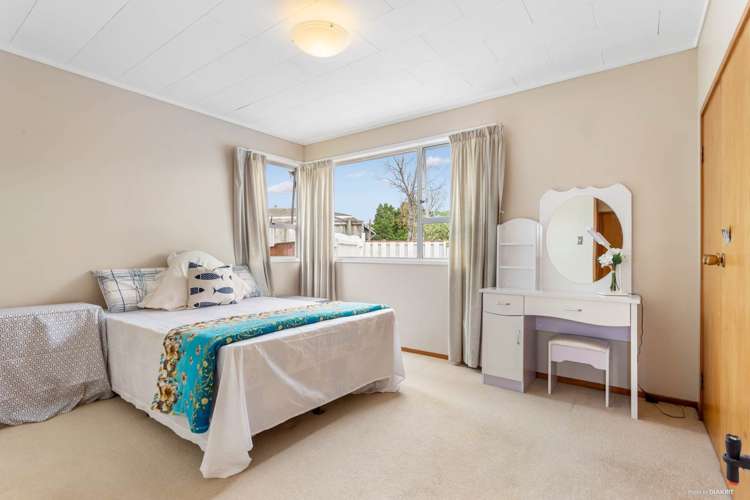 3 Aquarius Avenue Glen Eden_6