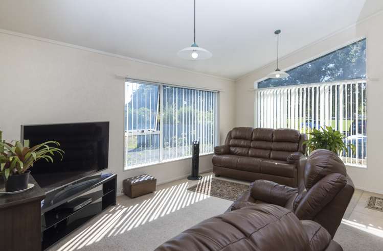 2/81 Wellington Street Howick_5