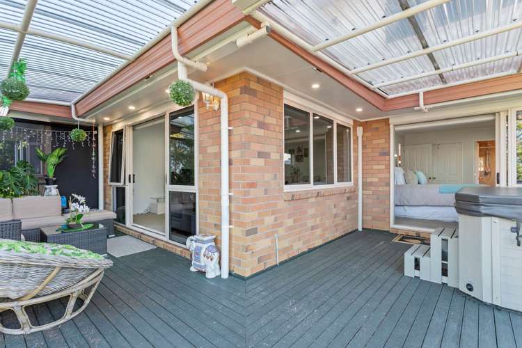 4279 Great North Road Glendene_20