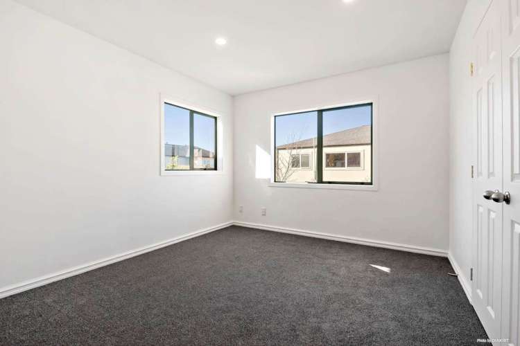 46 Joy Street Albany_28