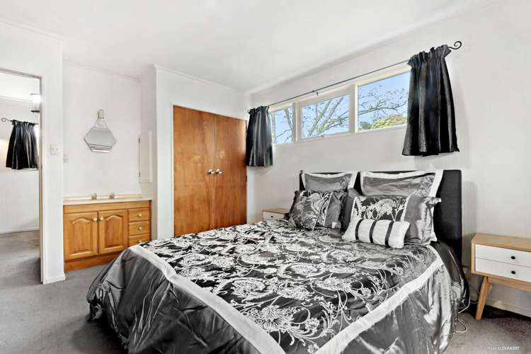 82 Lawrence Crescent Hillpark_6