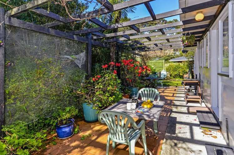 74 Hadfield Street Beach Haven_24