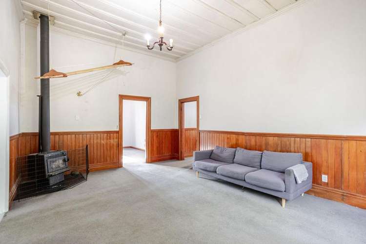 9 Madrid Street Dannevirke_12