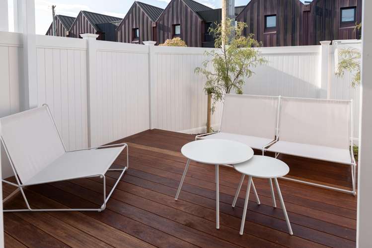 1/92 Holly Road St Albans_31