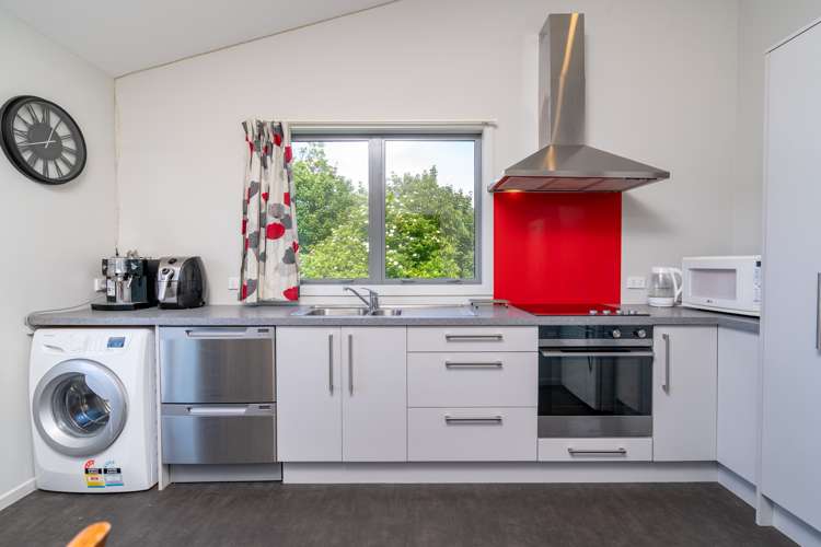 93d Canongate Dunedin Central_7