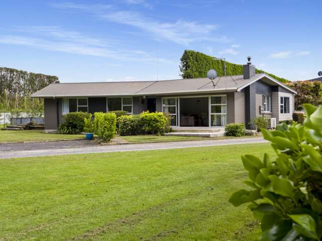 151 Beach Road Katikati_1