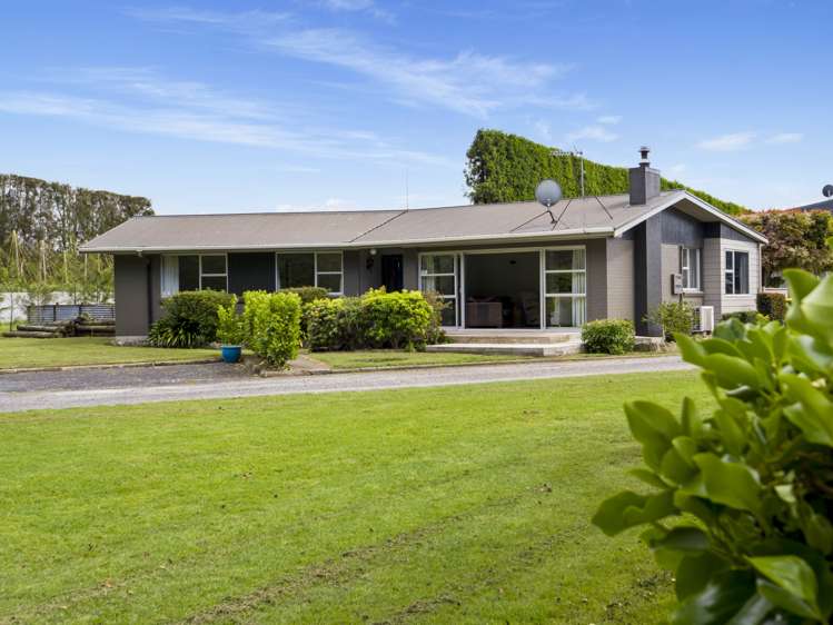 151 Beach Road Katikati_1