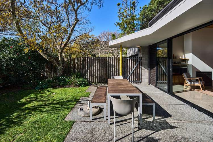 8 Tawa Street Eastbourne_26