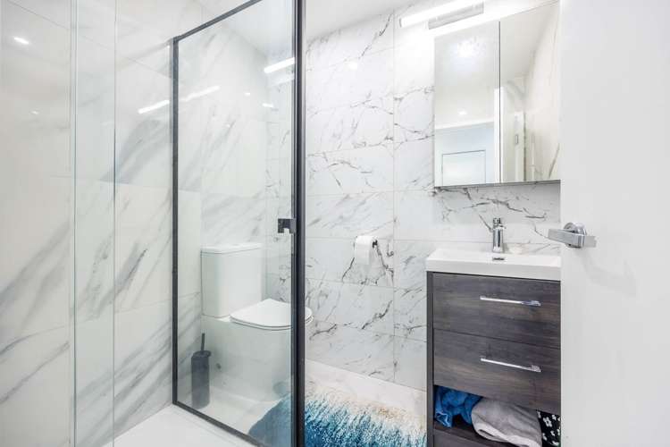 807/17 Vogel Lane Auckland Central_8