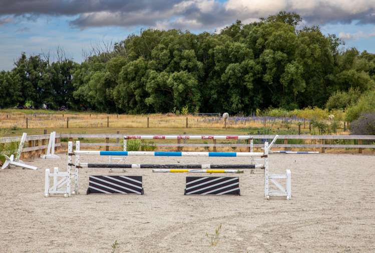 326 Golden Road Alexandra_22