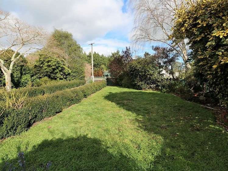 27 Hilton Road Carterton_23