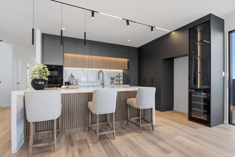 154 Te Oneroa Way Long Bay_31