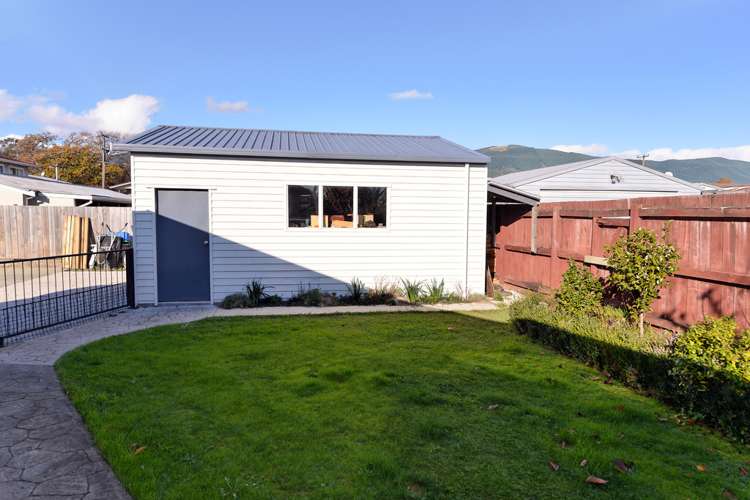 13 Devon Street Stoke_16