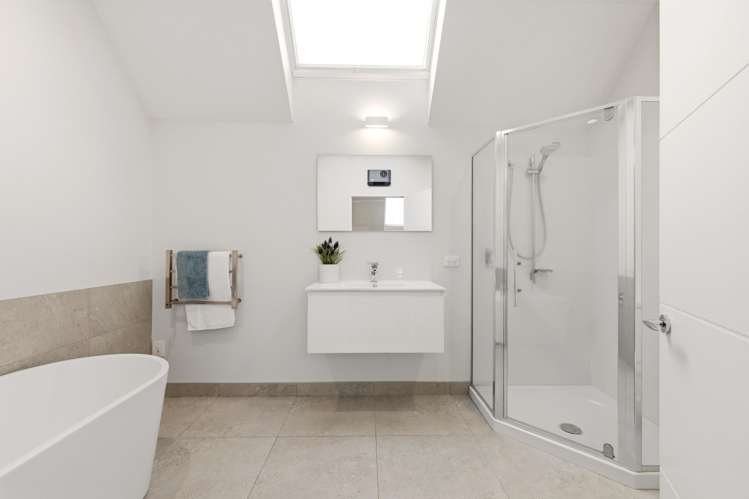 132 Edgeware Road Saint Albans_12