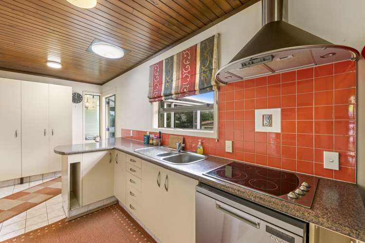 14 Gatman Street Birkdale_7