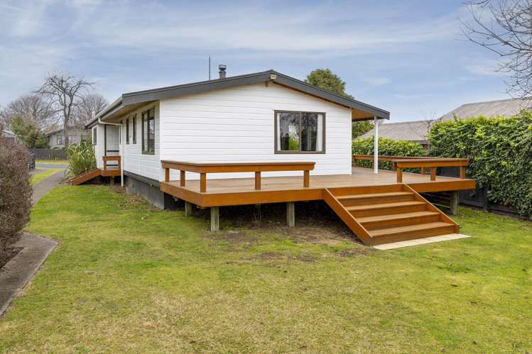 48 Grace Crescent_5